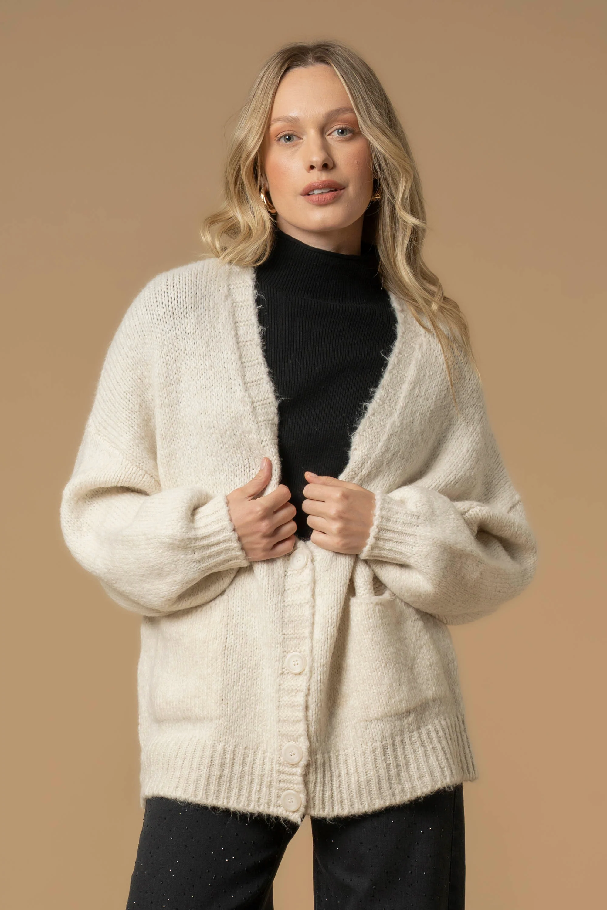 Maglia cardigan con bottoni e scollo a V - Maglia M/L Igone - Image 6