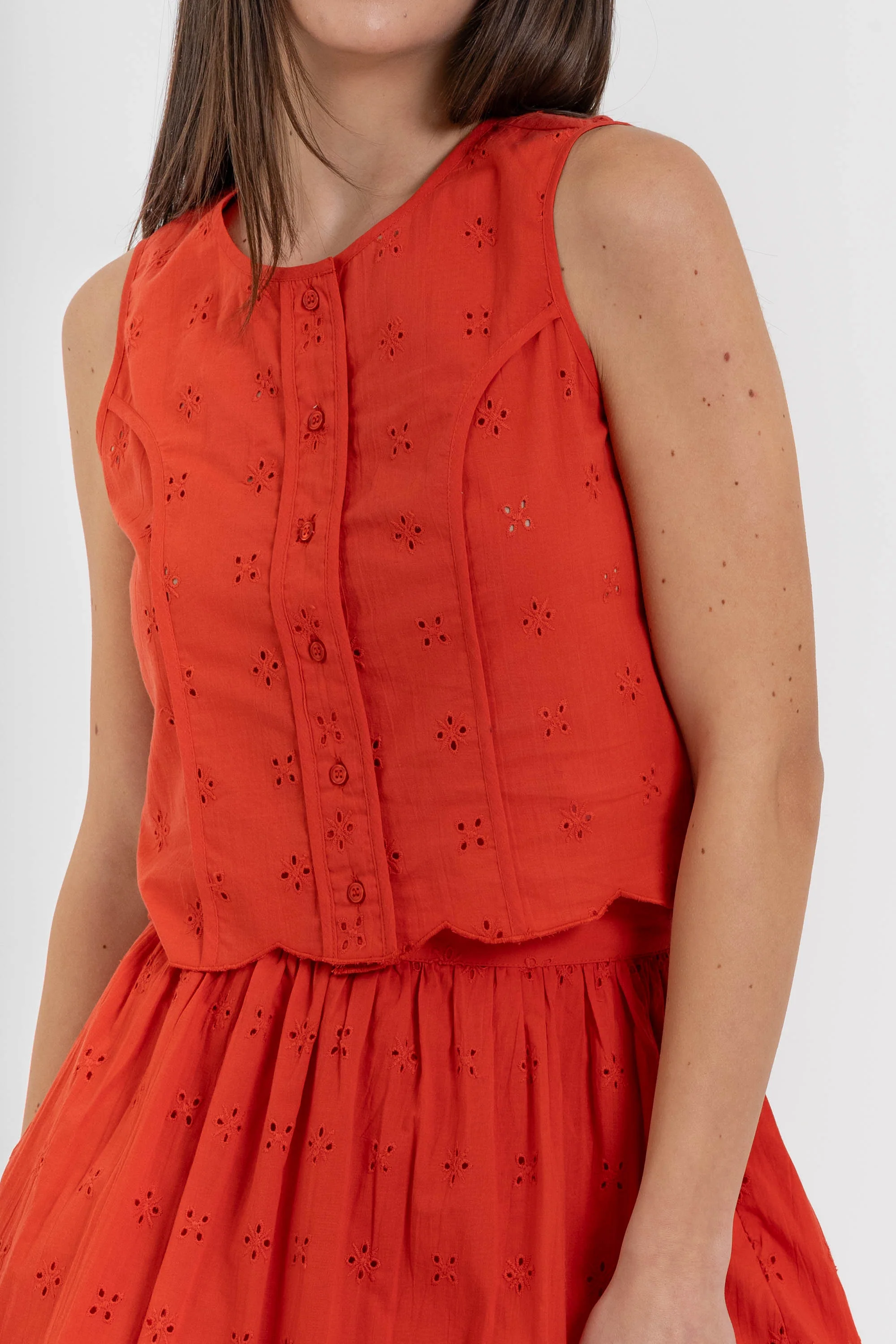 Top da donna smanicato in cotone con bottoni - Top LANLEX - Image 3